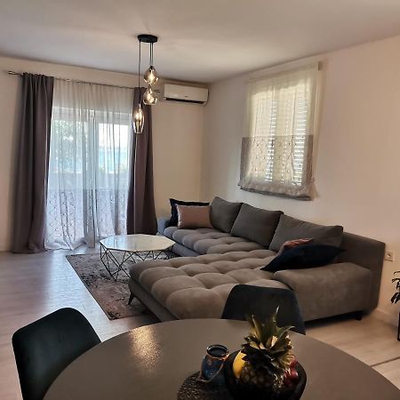 Apartmani Darko Ртина Екстериор снимка