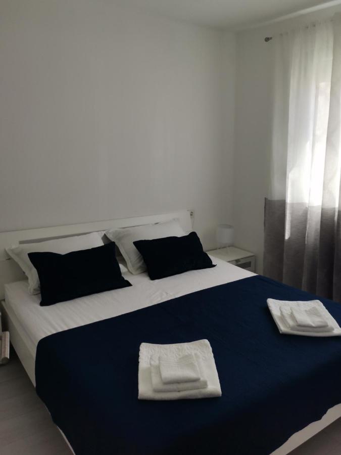 Apartmani Darko Ртина Екстериор снимка