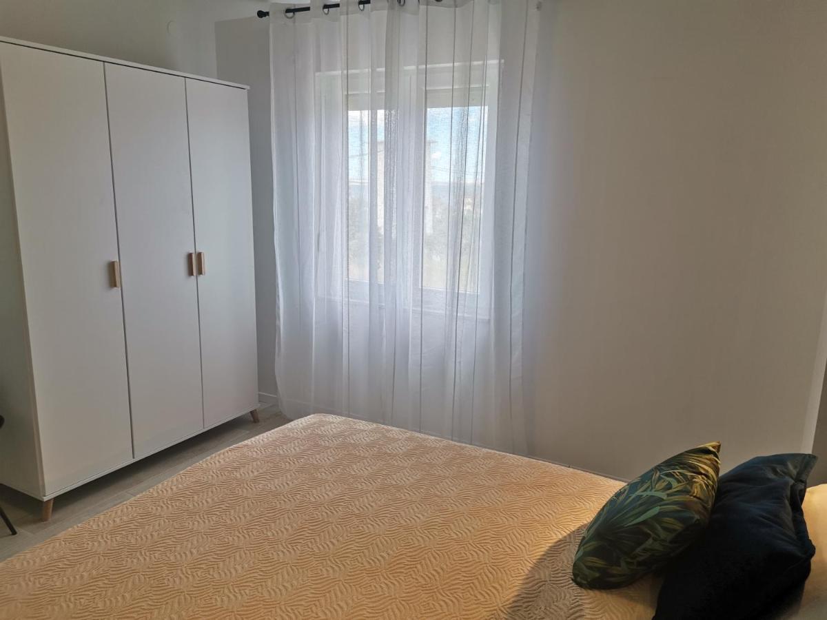 Apartmani Darko Ртина Екстериор снимка